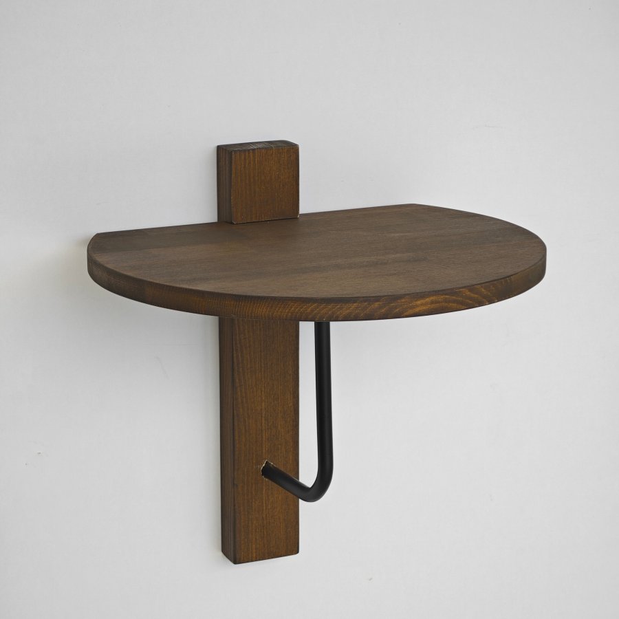 NORDVÄRK Reve vegghylle - valnttfarget tre og sort metall