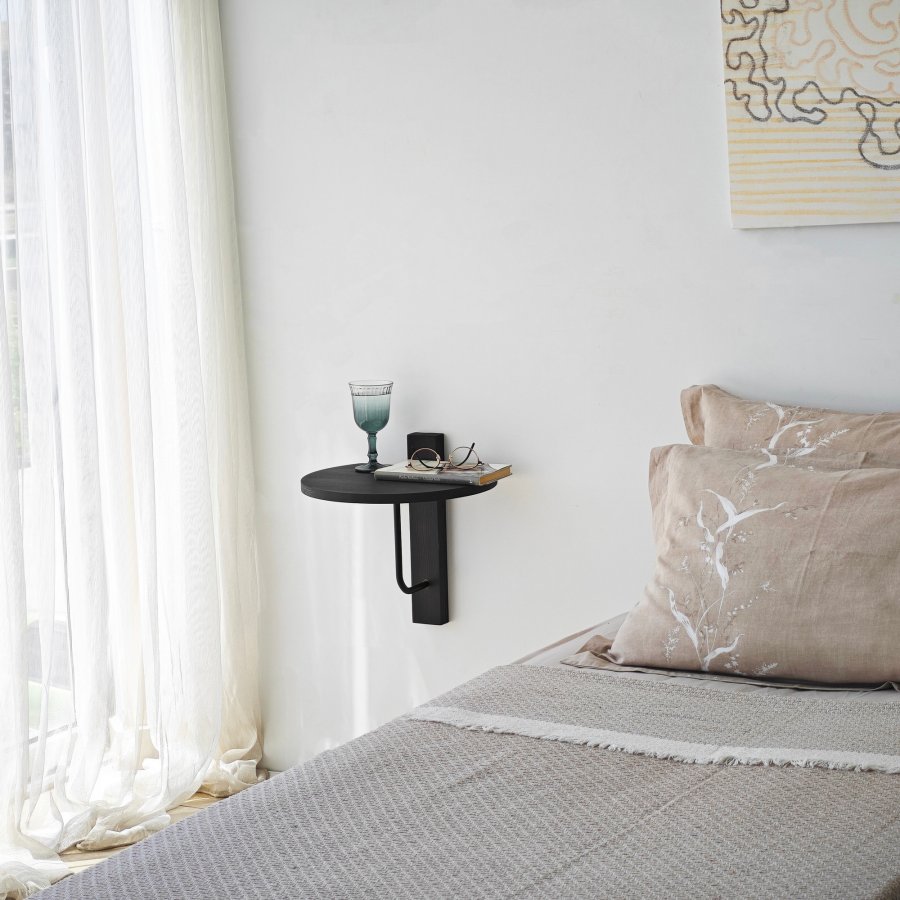 NORDVÄRK Reve vegghylle - antrasittgrtt tre og sort metall