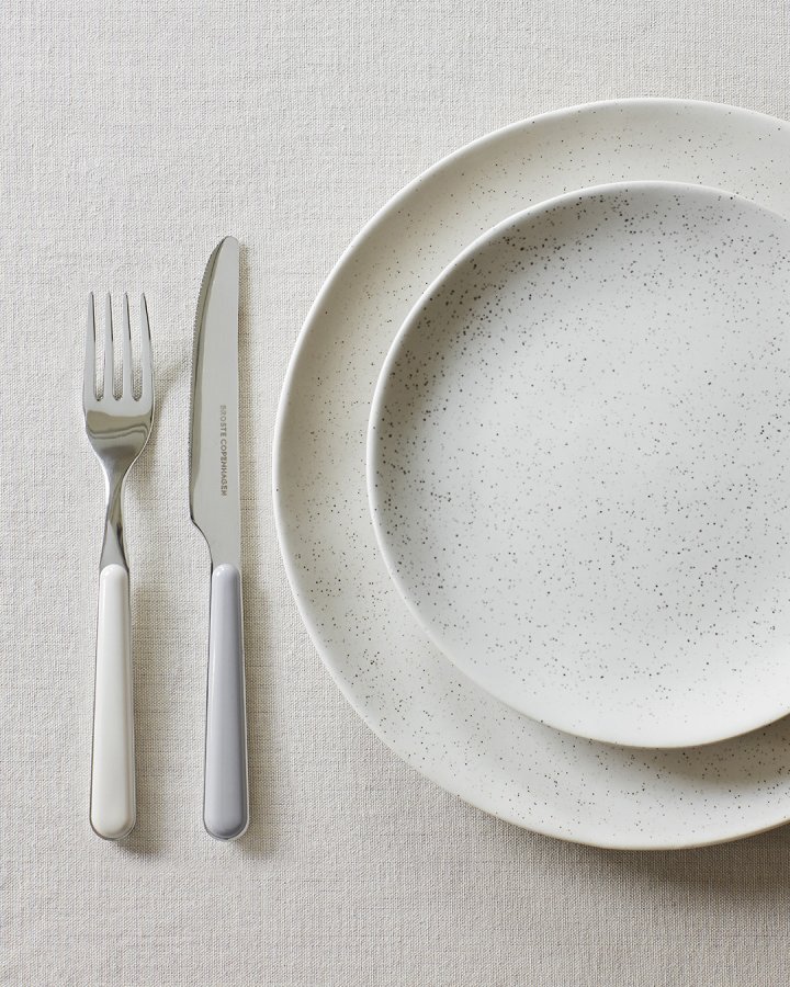 BROSTE COPENHAGEN Marstal bestikk - rustfritt stl og grtoner plast (sett med 8)