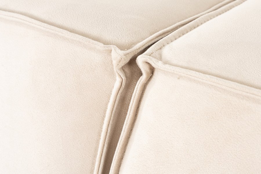 NORDVRK Lora 3-personers. - Kremfarget 3-seters sofa