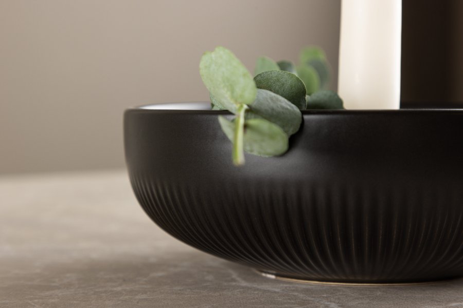 VENTURE DESIGN Posh lysestake, rund - matt svart steinty (B18x6)