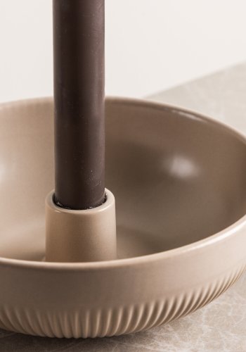 VENTURE DESIGN Posh lysestake, rund - beige steinty (B18x6)