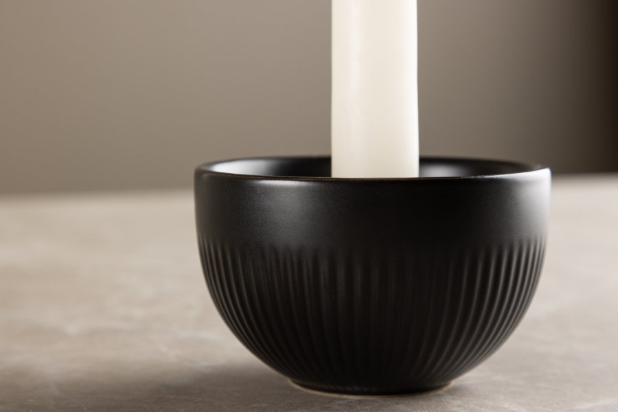 VENTURE DESIGN Posh lysestake, rund - matt sort steinty (B9xH6)