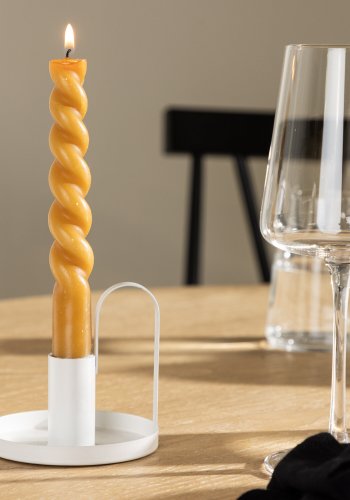 VENTURE DESIGN Crai Kerzenständer – mattweißes Eisen (D2xH9xB10)