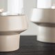 VENTURE DESIGN Davida Kerzenständer, rund – Klarglas und beiges Steingut (13xH20)