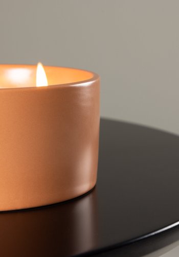 VENTURE DESIGN Douglas Duftkerze, rund – 25 % Sojawachs, 25 % Paraffin, geröstete Keramik (D13 x H6)