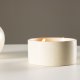 VENTURE DESIGN Douglas Duftkerze, rund – 25 % Sojawachs, 25 % Paraffin, beige/schwarze Punktkeramik (D13 x H6)