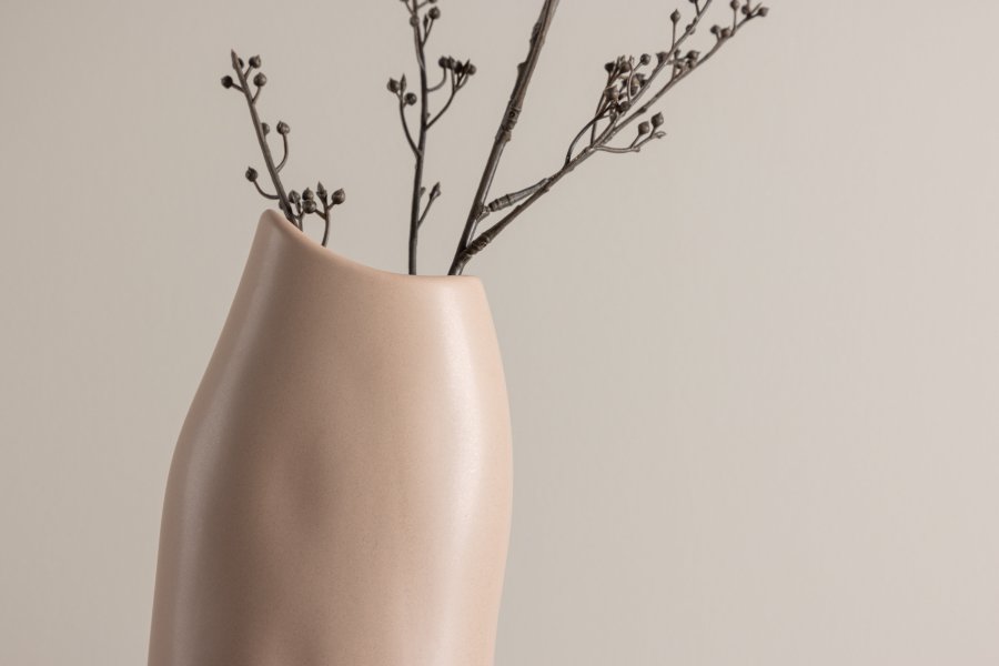 VENTURE DESIGN Ernst vase - lyserd stentj (12x9x23H)