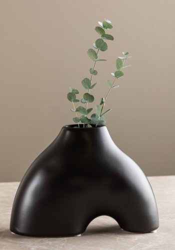 VENTURE DESIGN Kento vase - svart steinty (21x8x15H)