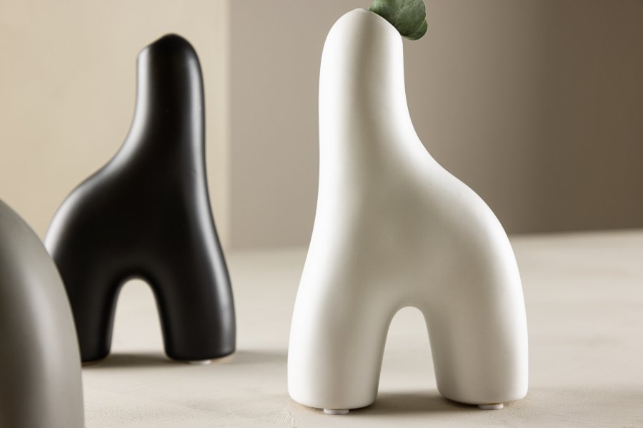 VENTURE DESIGN Aya vase - hvitt steinty (9x4x16H)