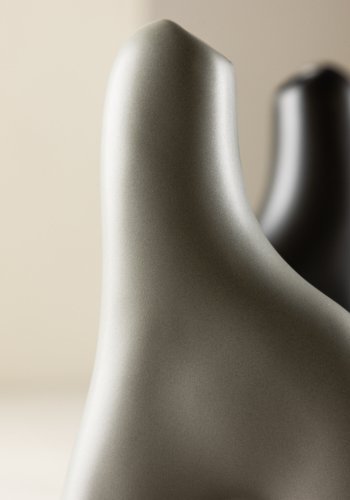 VENTURE DESIGN Aya vase - mrkegr steinty (9x4x16H)