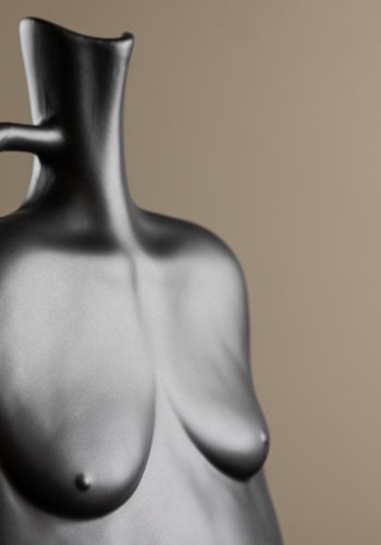 VENTURE DESIGN Conta vase - matt svart steinty (17x10x25H)