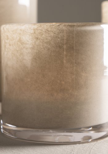 VENTURE DESIGN Glora Kerzenständer, rund – beiges Glas (8x8H)