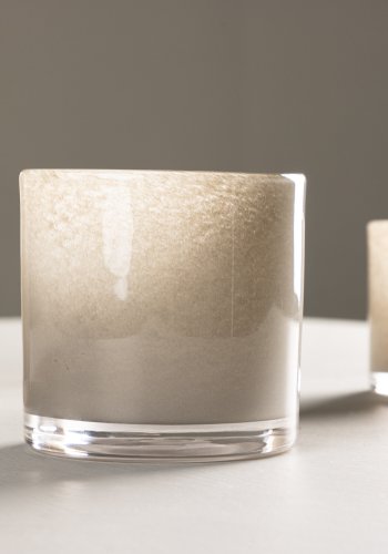VENTURE DESIGN Glora Kerzenständer, rund – beiges Glas (10x10H)