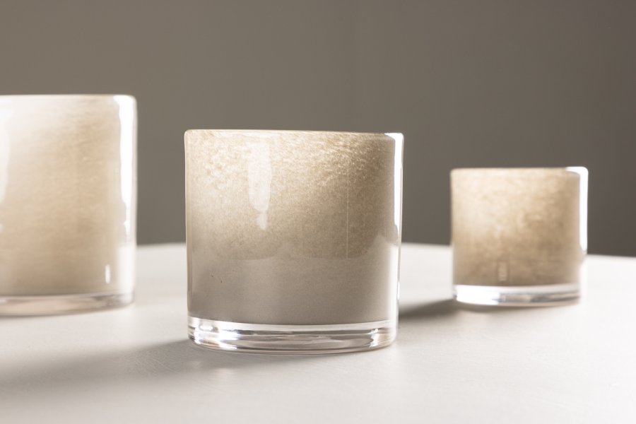 VENTURE DESIGN Glora Kerzenständer, rund – beiges Glas (10x10H)