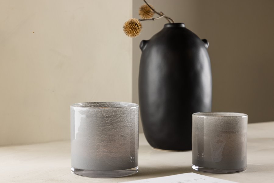 VENTURE DESIGN Glora Kerzenständer, rund – hellgraues Glas (12x12H)