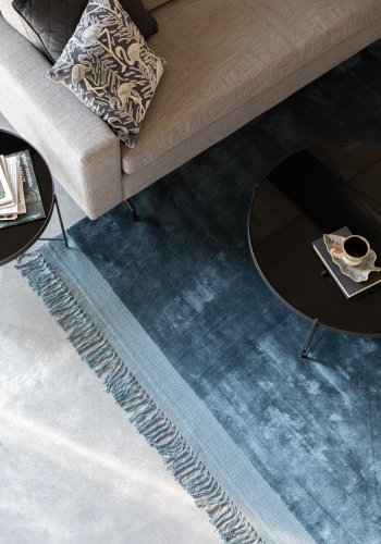 ZUIVER Blink-teppe, rektangulrt - bl viskose (170x240)