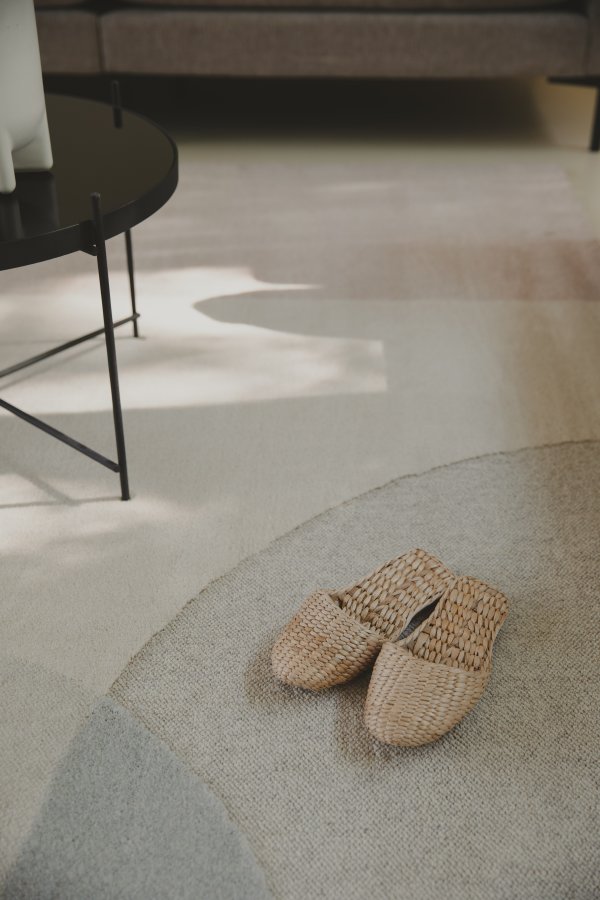 ZUIVER Drmmeteppe, med mnster - naturlig og rosa ull (160x230)