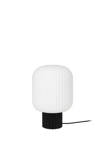 BROSTE COPENHAGEN Lolly bordlampe - hvitt opalt glass og sort aluminium