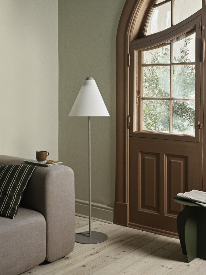 BROSTE COPENHAGEN Gine lampeskjerm L - blek banangul stl