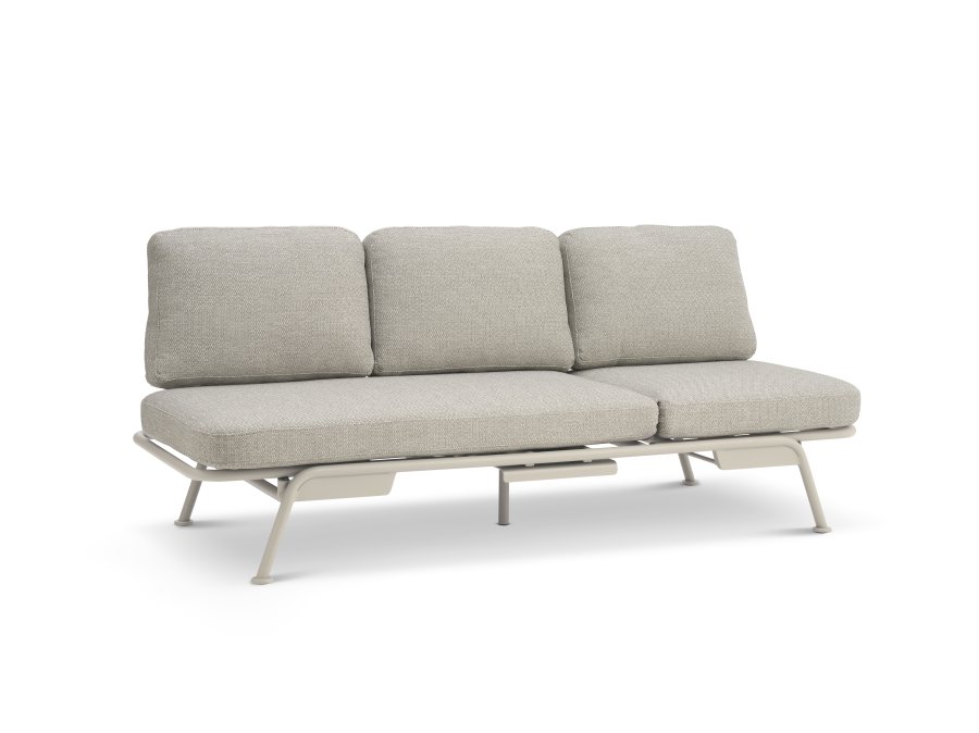 Santorini sofa, med puter - ekte stoff og ekte aluminium