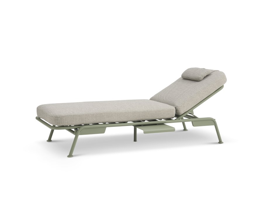 Santorini sofa, med puter - sandfarget stoff og stvete olivengrnn aluminium