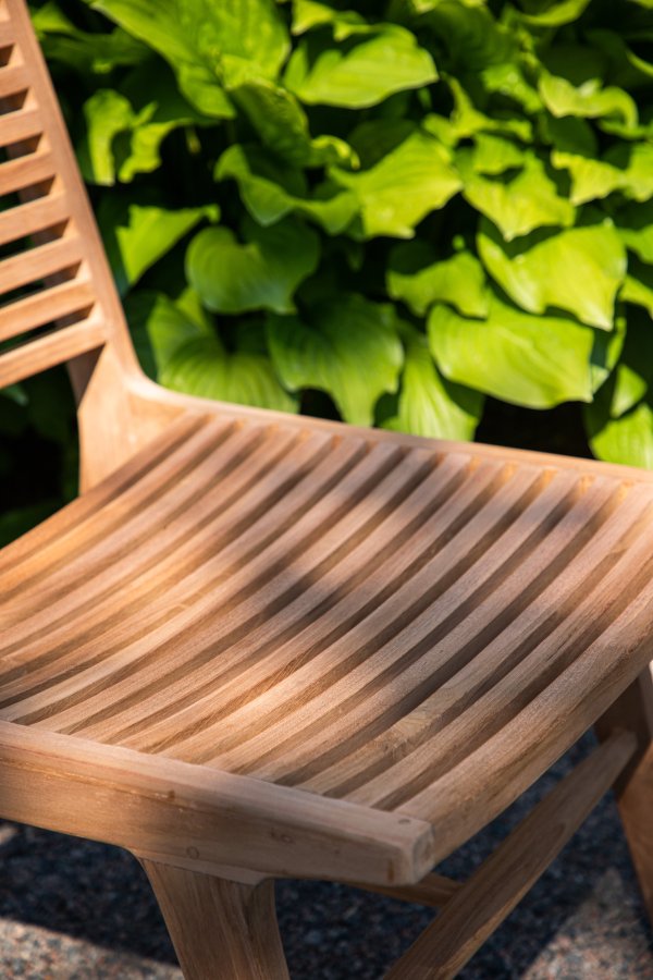 VENTURE DESIGN Ribbon utendrs loungestol - naturlig teak