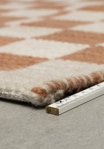 ZUIVER Rutig matta, med mönster - beige tervunnen plast (160x230)