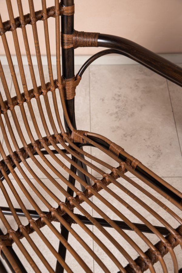 VENTURE DESIGN Galera Gartenstuhl, m. Armlehnen – braunes Polyrattan und Aluminium