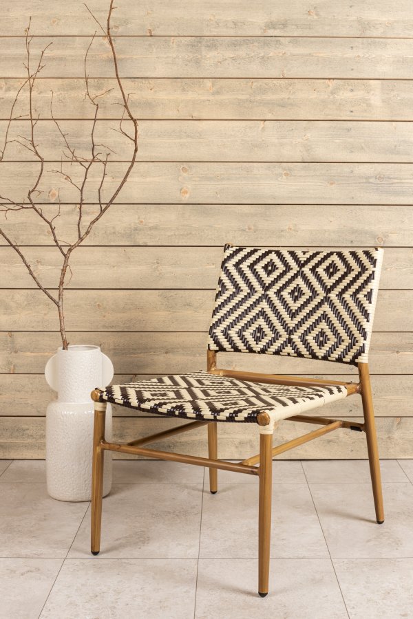 VENTURE DESIGN Calapan utendrs lenestol - beige/brun polyrattan og naturlig aluminium