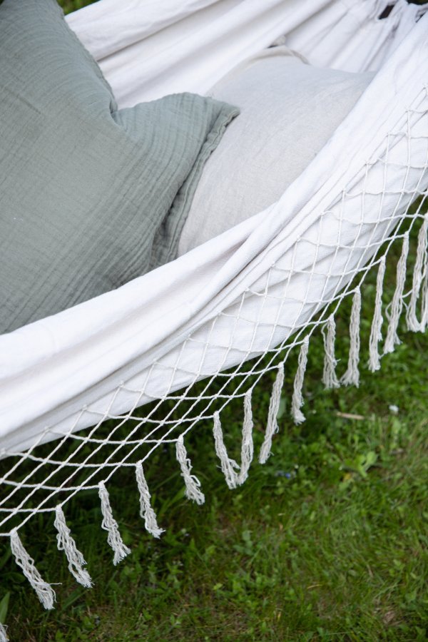 VENTURE DESIGN Banate hengekye - hvitt stoff