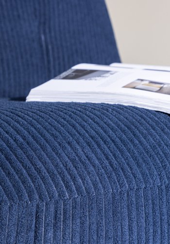 VENTURE DESIGN Mahla loungestol - marinebl polyesterflyel og plast