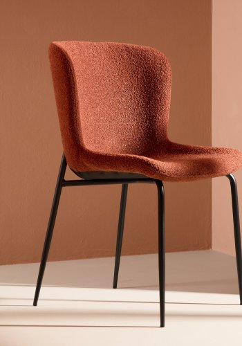 VENTURE DESIGN Modesto spisebordsstole - roasty boucl stof og sort stl