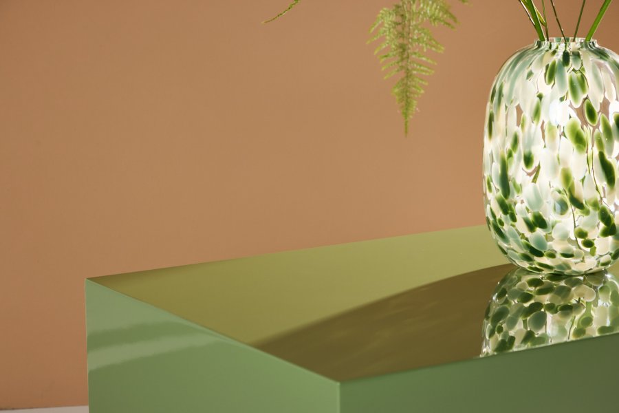 VENTURE DESIGN York lavt salongbord - mrkegrnn / glanset MDF