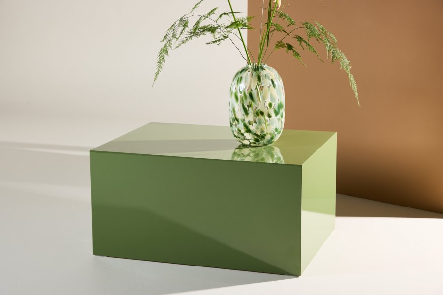 VENTURE DESIGN York lavt salongbord - mrkegrnn / glanset MDF