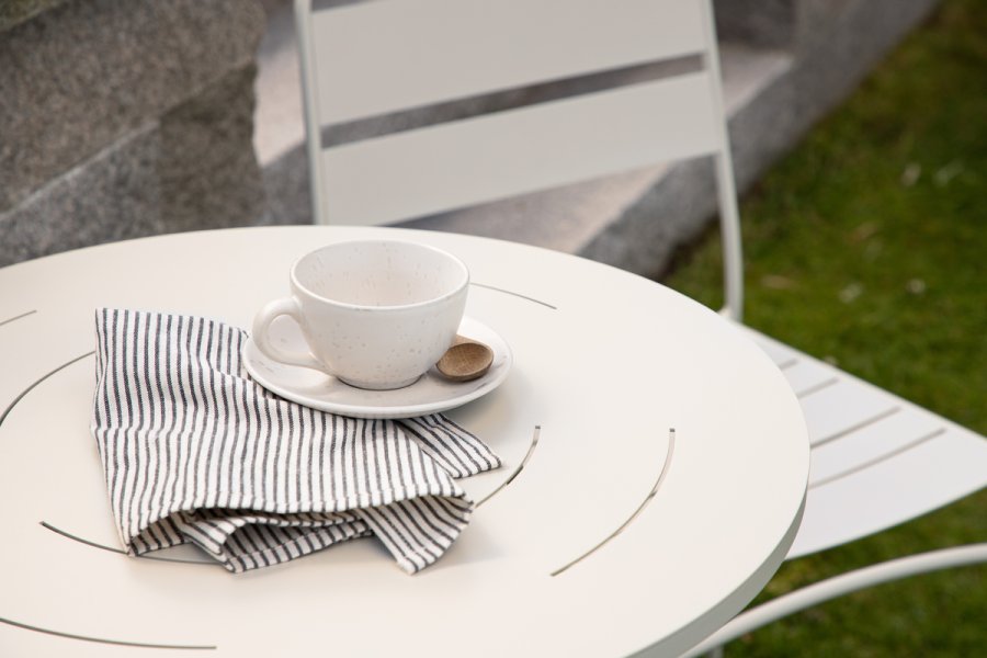VENTURE DESIGN Bacong utend�rs kaf&eacute;bord, rundt - beige st�l (�60)