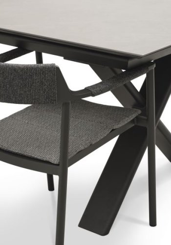 Salina hagestol, med armlener og pute - antrasittgrtt stoff og aluminium