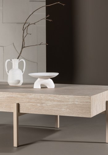 VIND KOLLEKSJON Vadholmen salongbord, rektangulrt - hvit MDF med travertin-utseende og stl (82x126)