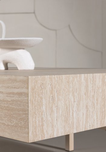 VIND KOLLEKSJON Vadholmen salongbord, rektangulrt - hvit MDF med travertin-utseende og stl (82x126)