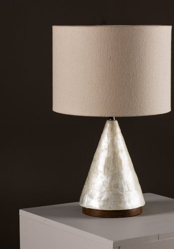 VIND COLLECTION Donsö bordlampe - lys gr capiz