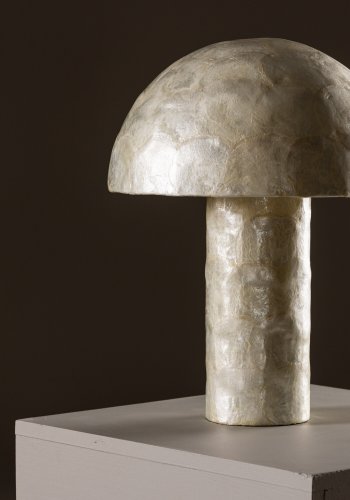 VIND KOLLEKSJON Lindön bordlampe - lys gr capiz