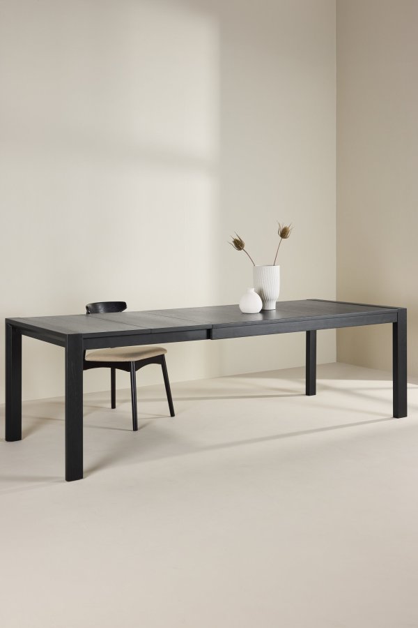 VENTURE DESIGN Slider spisebord 250x95x75 cm - Sort / Massiv egetr�sfiner