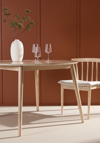 VENTURE DESIGN Flora Esstisch, rund – weiß gekalktes Furnier und Gummibaumholz (120)