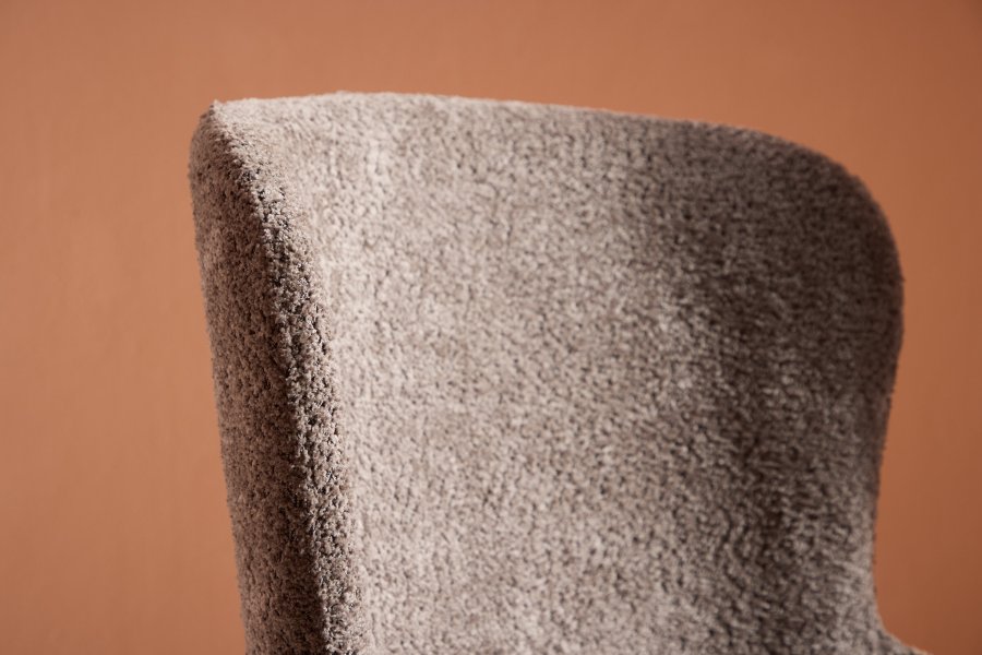 VENTURE DESIGN Astoria Esszimmerstuhl – brauner Bouclé-Stoff