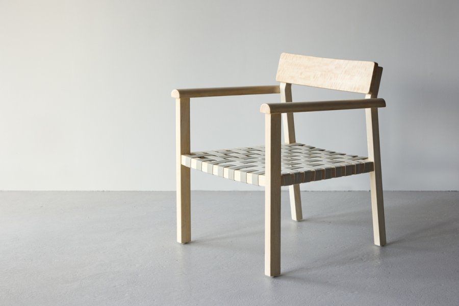 VENTURE HOME Krois lenestol - Naturlig mahogni / Gr