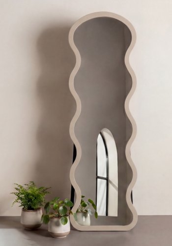 VENTURE HOME Loui gulvspejl, organisk - spejlglas og beige MDF (158x49)