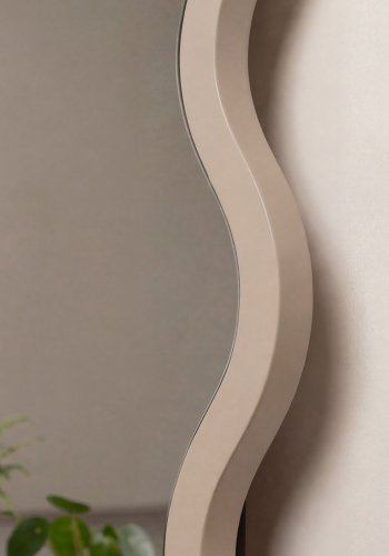 VENTURE HOME Loui gulvspejl, organisk - spejlglas og beige MDF (158x49)