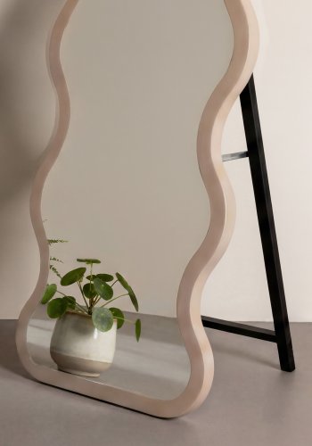 VENTURE HOME Loui gulvspejl, organisk - spejlglas og beige MDF (158x49)