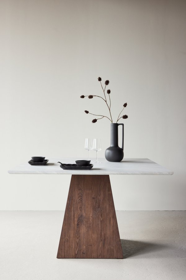 VENTURE DESIGN Cael firkantet spisebord 120x120x75 cm - MDF 3D papir mocca / stenlook