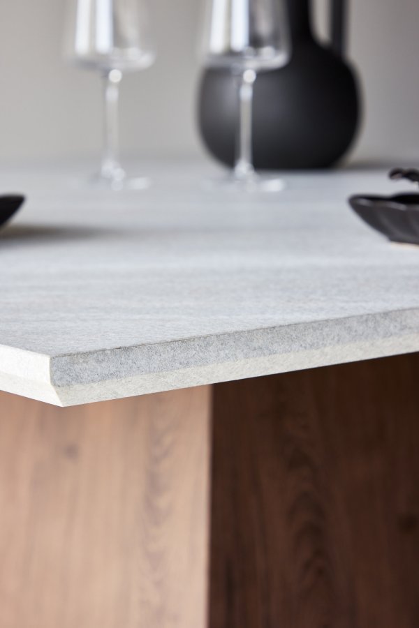 VENTURE DESIGN Cael firkantet spisebord 120x120x75 cm - MDF 3D papir mocca / stenlook